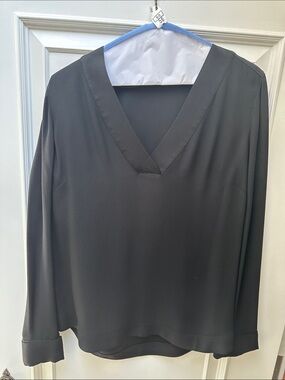 Iris & Ink Classic Black V-Neck Women's Top